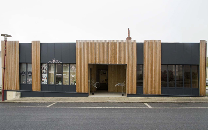 LE "SHOP" OUVRE SES PORTES